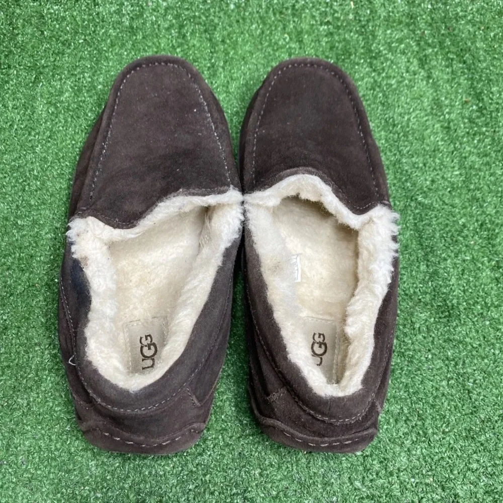 UGG Ascot Suede Slipper 1101110 Espresso Brown Mens Size‎ 10